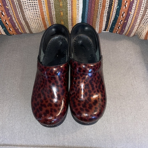 Dansko clog size 38 - Picture 2 of 9